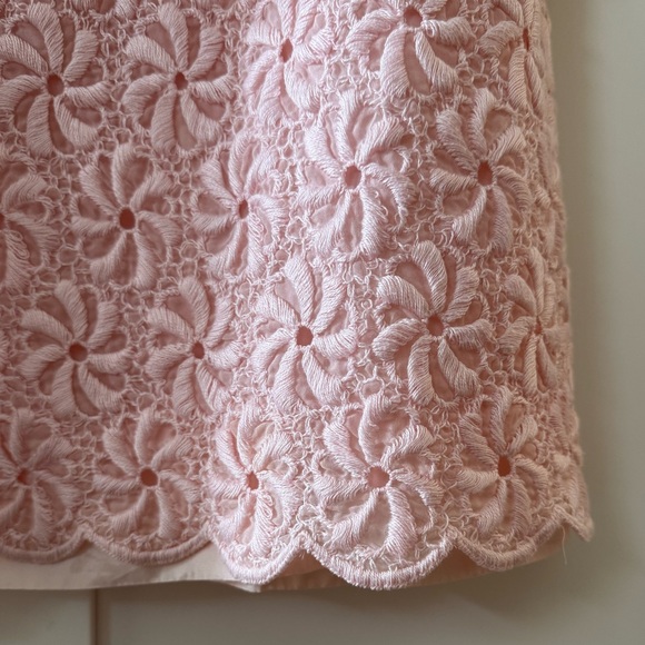 Vintage 1960s Powder Pink Floral Lace Sleeveless Sheath Midi Dress, sz. S - Picture 17 of 17